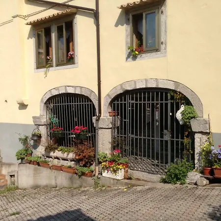 Guest house Accueil Chez Mireille & Alessio Fusea